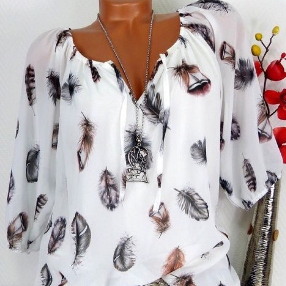 *SOLD* Super Cute Boho Top